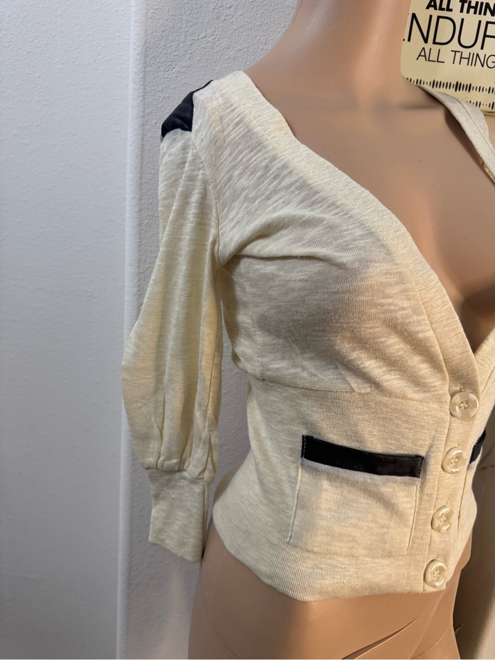 Poof! Cream V-Neck Button Front Cropped Cardigan with Black Trim - Picture 4 of 7